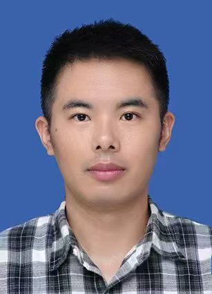 刘得源证件照